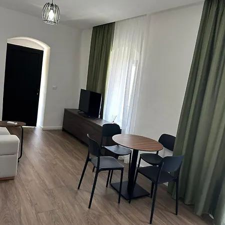Mediteran Boutique Dhërmi